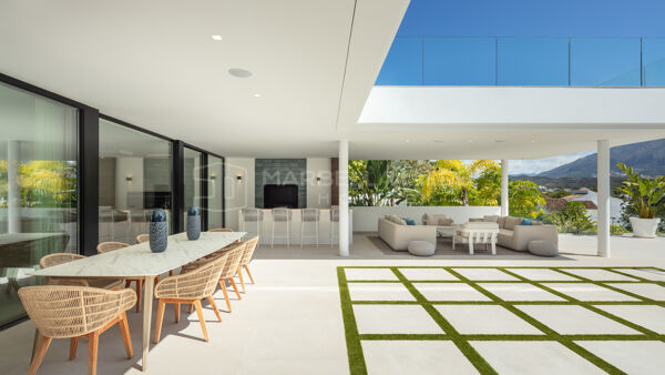 Villa moderne exceptionnelle de 5 chambres avec un emplacement privilégié dans la vallée du golf - Nueva Andalucia