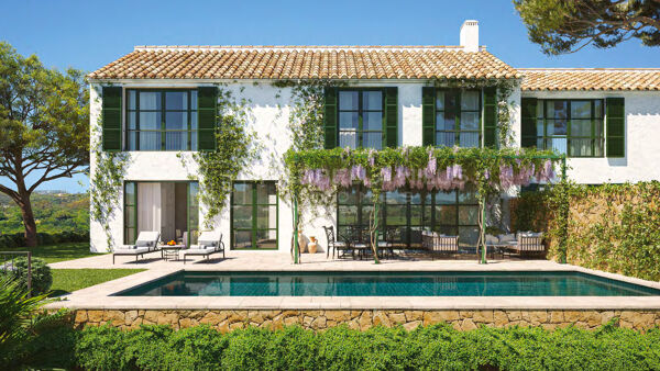 Elegante andalusische 3 Schlafzimmer Residenz mit atemberaubendem Meerblick im Finca Cortesin Resort