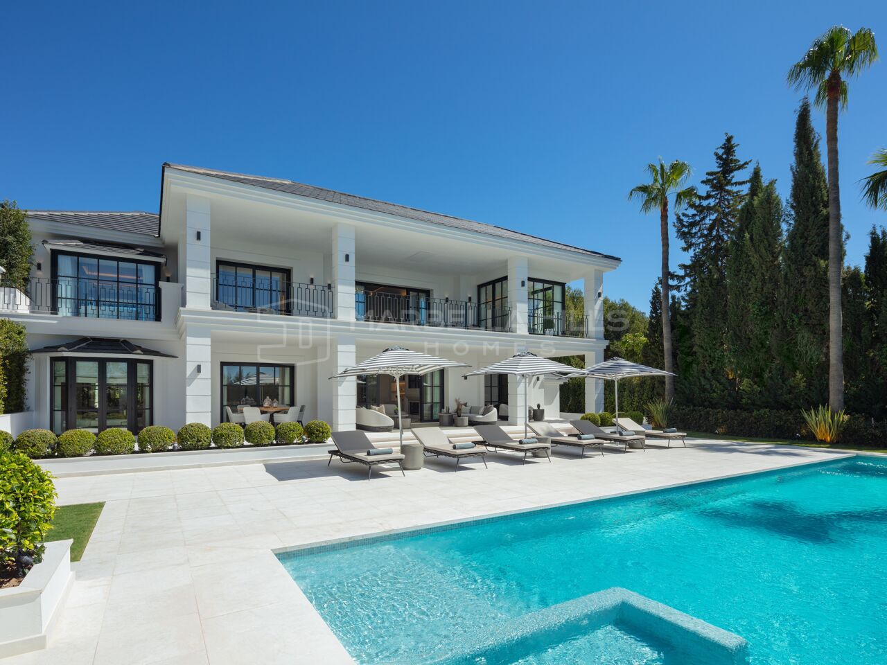 Villa de Luxe à Vendre à Sierra Blanca, Marbella Golden Mile avec Vue sur la Mer et La Concha