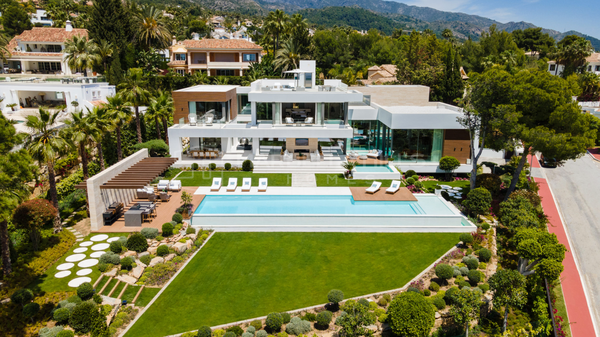 Luxury Villa for Sale in Sierra Blanca Marbella – Exclusive Golden Mile Villa with Panoramic Sea Views