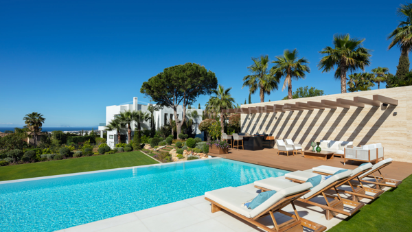 Luxury Villa for Sale in Sierra Blanca Marbella – Exclusive Golden Mile Villa with Panoramic Sea Views
