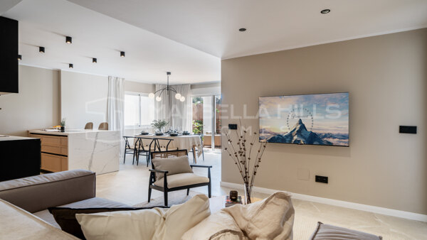 Appartement au rez-de-chaussée avec 4 chambres inspiré du design scandinave au cœur de Nueva Andalucia
