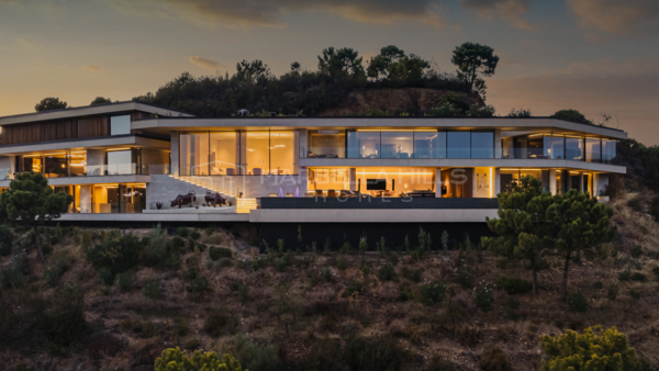 Villa de Luxe Durable à Vendre à Monte Mayor, Benahavís avec Vue Panoramique sur la Mer