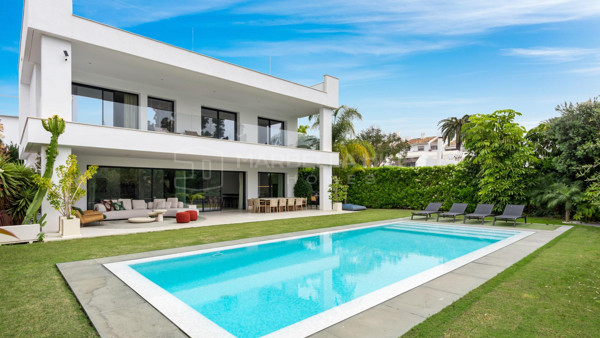 Villa Banus - Fabuleuse villa de 5 chambres à Puerto Banus