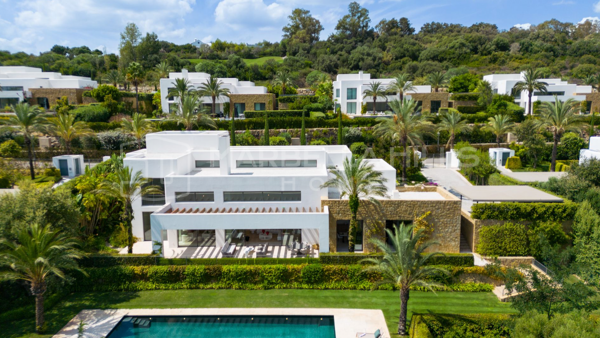 Exclusive 6 bedroom Villa with golf views within the Finca Cortesin Resort, Casares