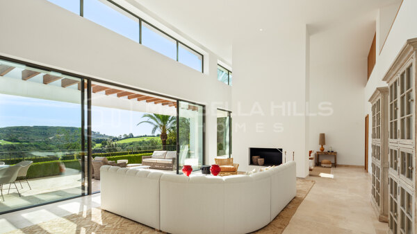 Captivante Villa de 6 chambres nichée dans le Finca Cortesin Resort, Casares