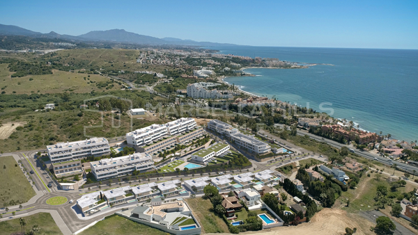 Fantastica nueva promocion de 8 viviendas unifamiliares de 4 dormitorios en Estepona
