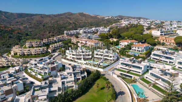 Luxueux nouveau complexe d'appartements spacieux avec vue panoramique à Cabopino - Marbella Est