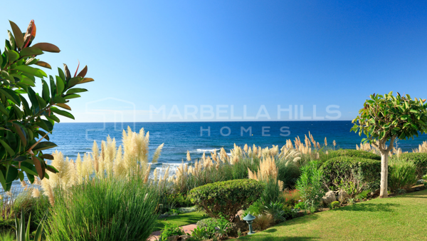 Fantastique appartement de 3 chambres avec jardin en bord de mer avec vue sur la mer dans la marina de Puente Romano - Golden Mile