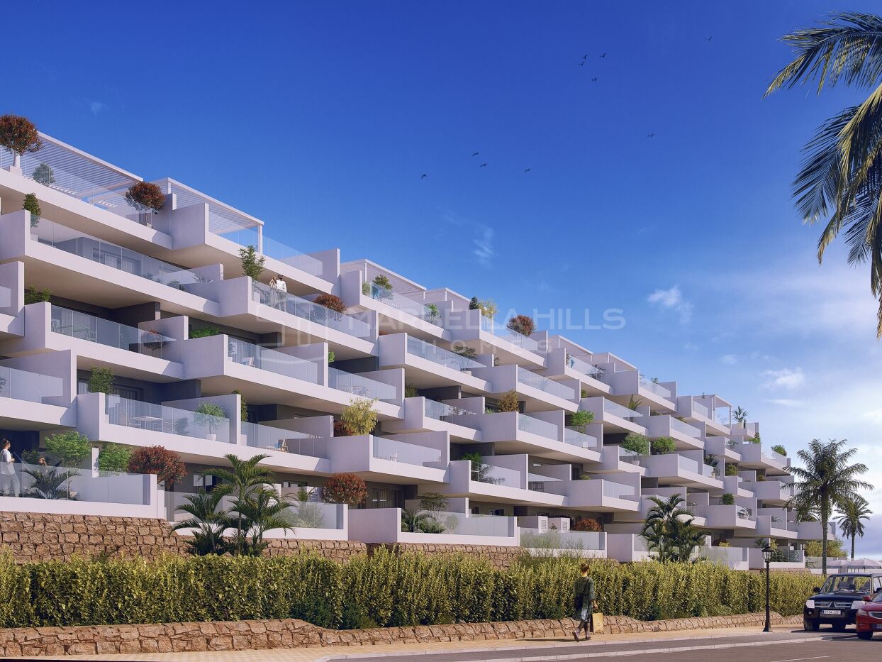 Nouveau développement attrayant d'appartements de 3 chambres avec vue sur la mer dans un emplacement extraordinaire à Manilva