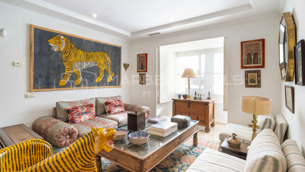 Charmante 4-Schlafzimmer-Villa in La Quinta, Benahavís – Traumhafte Golfaussicht und mediterranes Wohnen