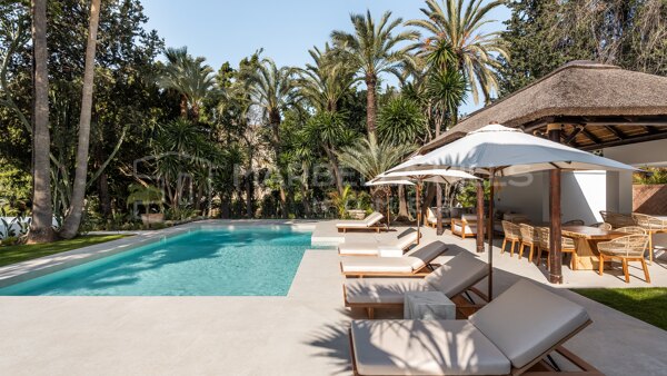 Luxury Villa in Las Brisas Nueva Andalucía - Contemporary Residence Near Marbella Golf Valley