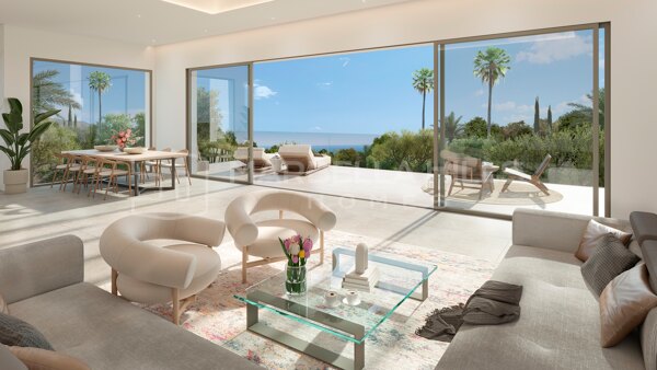 Sophisticated 5 bedroom frontline golf Villa with stunning views in El Paraiso Alto, Benahavís
