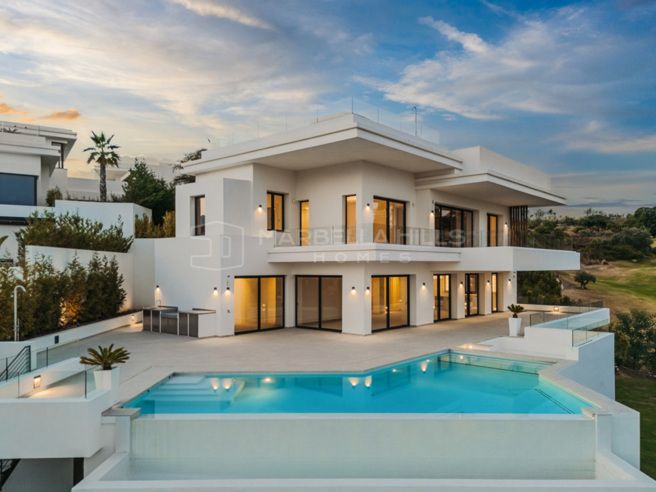 Villa contemporaine de luxe à vendre à La Resina Golf, Estepona – New Golden Mile