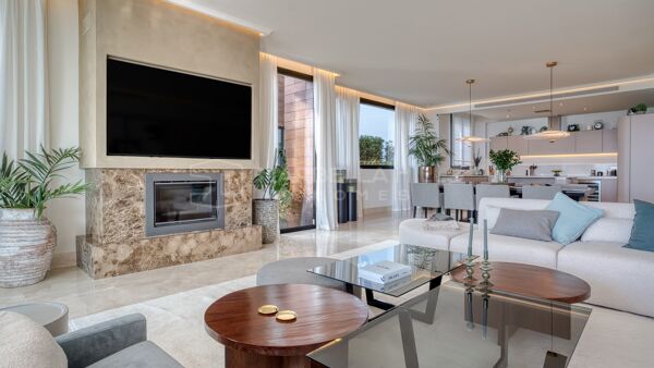 Exquisites Duplex mit vier Schlafzimmern und Meerblick in La Reserva De Sierra Blanca, Goldene Meile – Marbella