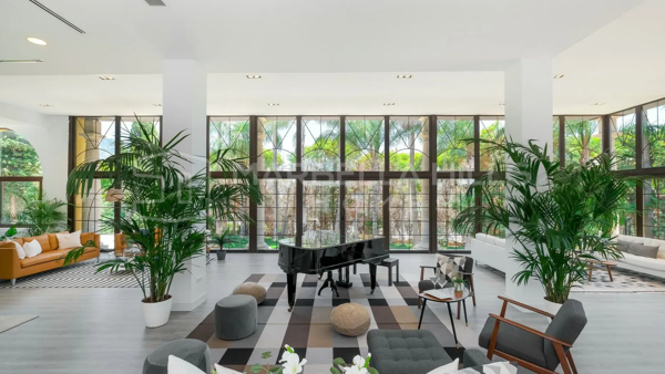 Luxurious New York Loft-Style 10 bedroom Villa in a Hidden Gem in Nueva Andalucia