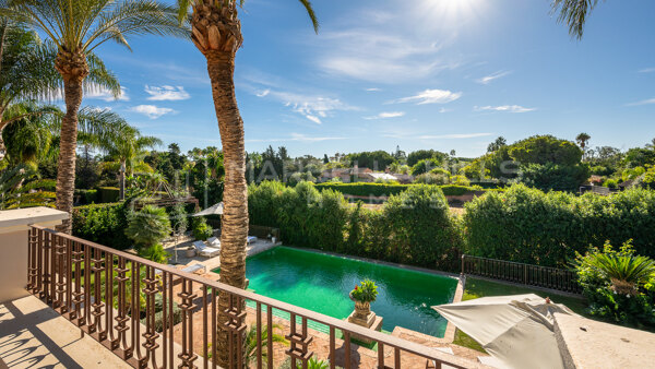 Mansión de lujo en Guadalmina Baja Marbella | Exclusiva villa cerca de la playa