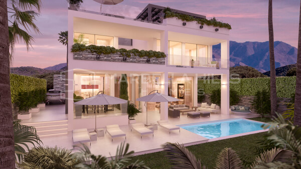 Villas Modernes Exclusives de 3-4 Chambres au Cœur d'Estepona Golf avec des Vues Imprenables sur la Mer et le Golf