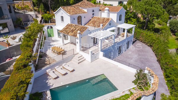 Vivir el Lujo con Vistas Panorámicas – Villa de 5 dormitorios en El Madroñal, Benahavís