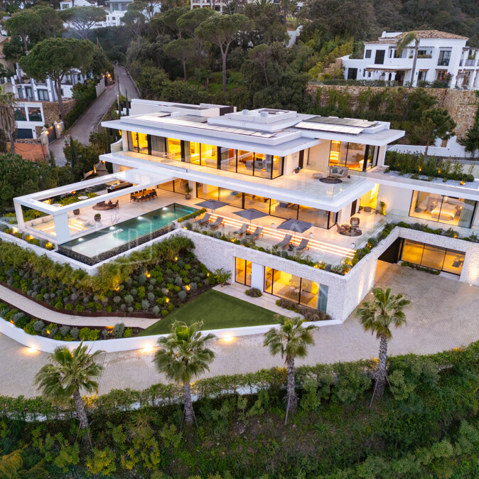 Luxury Panoramic Sea View Estate for Sale in El Madroñal Benahavís – Contemporary Villa near Marbella