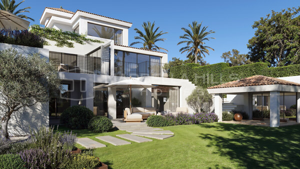 Stylish 5-Bedroom Luxury Villa with Wellness Area in the Heart of Nueva Andalucía