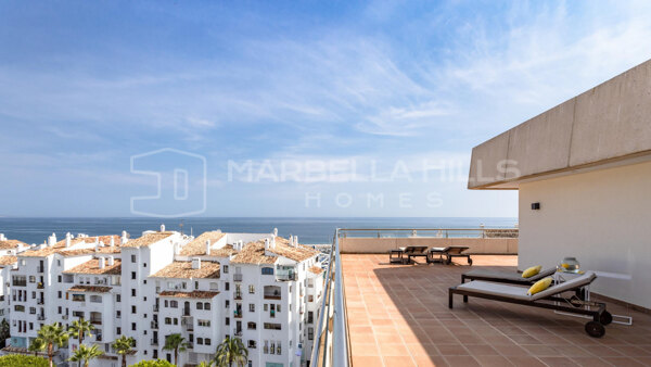 Penthouse de Luxe 2 Chambres avec Terrasse Panoramique à Marina Banús - Puerto Banus