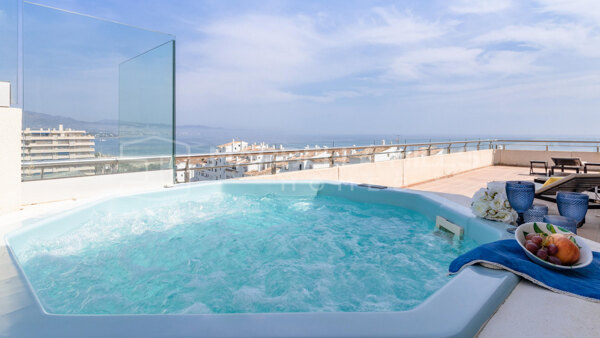 Penthouse de Luxe 2 Chambres avec Terrasse Panoramique à Marina Banús - Puerto Banus