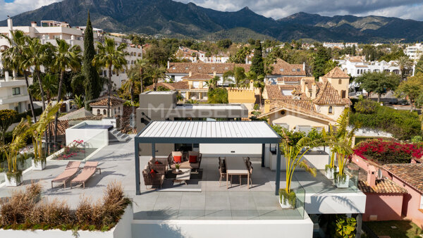 Un chef-d'œuvre d'élégance contemporaine sur la Golden Mile de Marbella – Villa 5 chambres à Casablanca