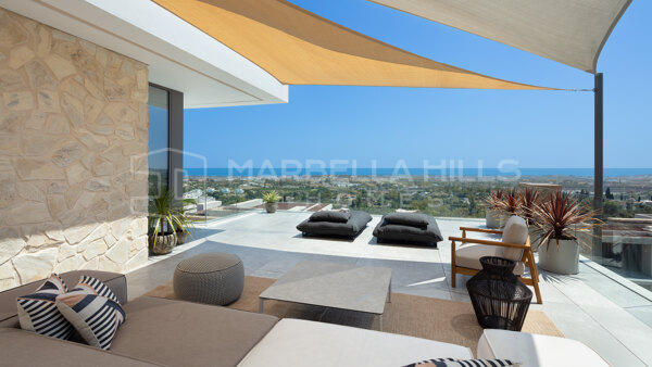Luxury Panoramic Sea View Villa for Sale in The Hills La Quinta Benahavís – Contemporary Estate near Marbella