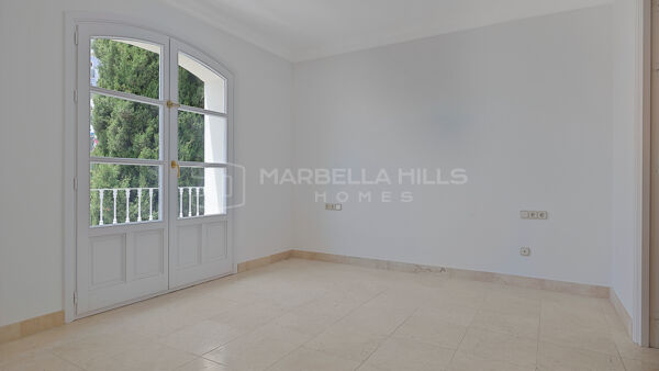 Bonita casa adosada de 3 dormitorios en La Perla de la Heredia, Benahavís