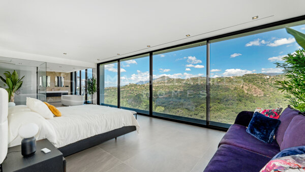 Moderne 7 Schlafzimmer Villa in Los Arqueros: Luxus, 360-Grad-Blick und Zwei Pools - Benahavís