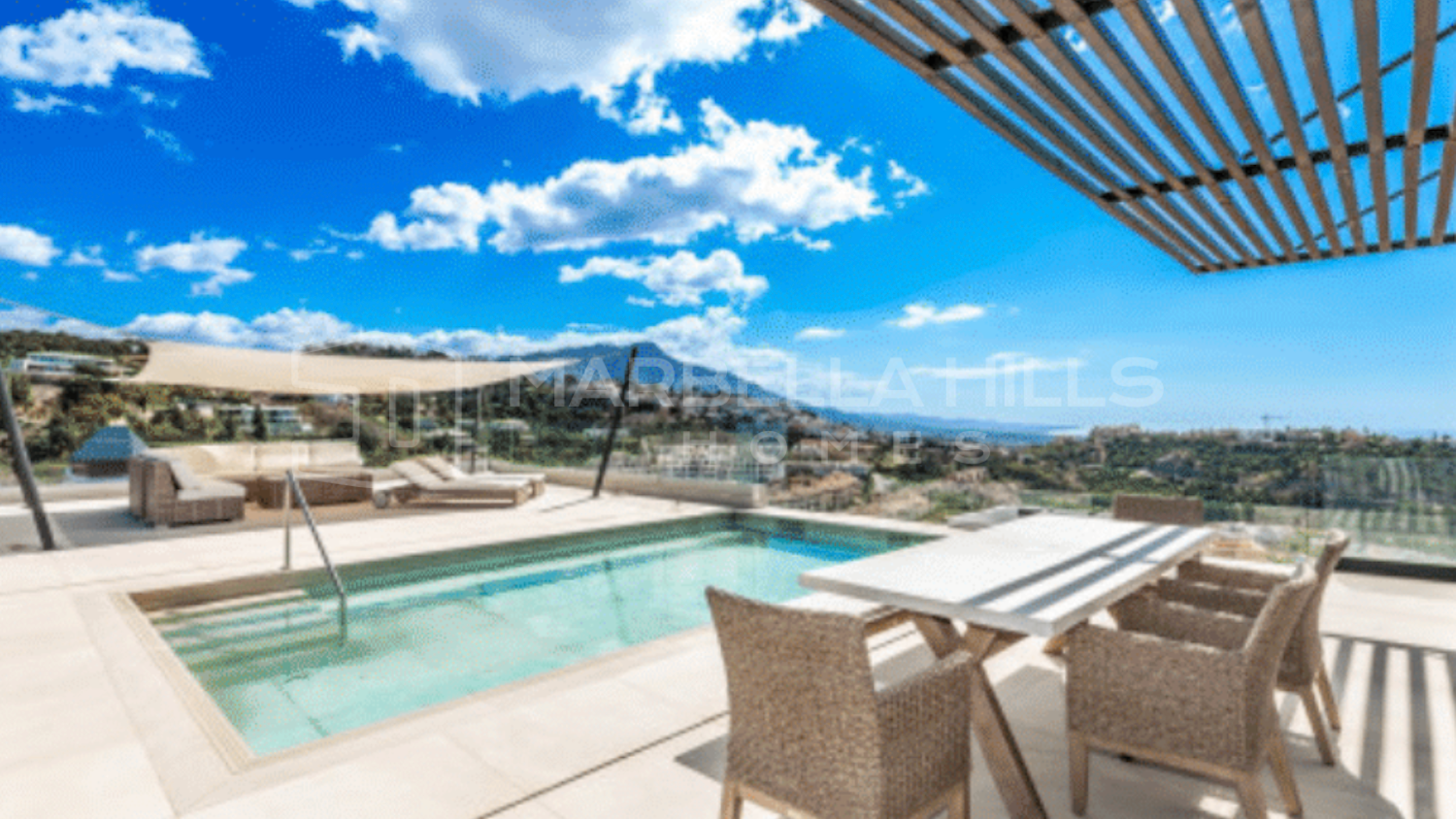 Villa Contemporánea de 7 dormitorios en Los Arqueros: Vive el Lujo con Vistas de 360 Grados y Dos Piscinas - Benahavís