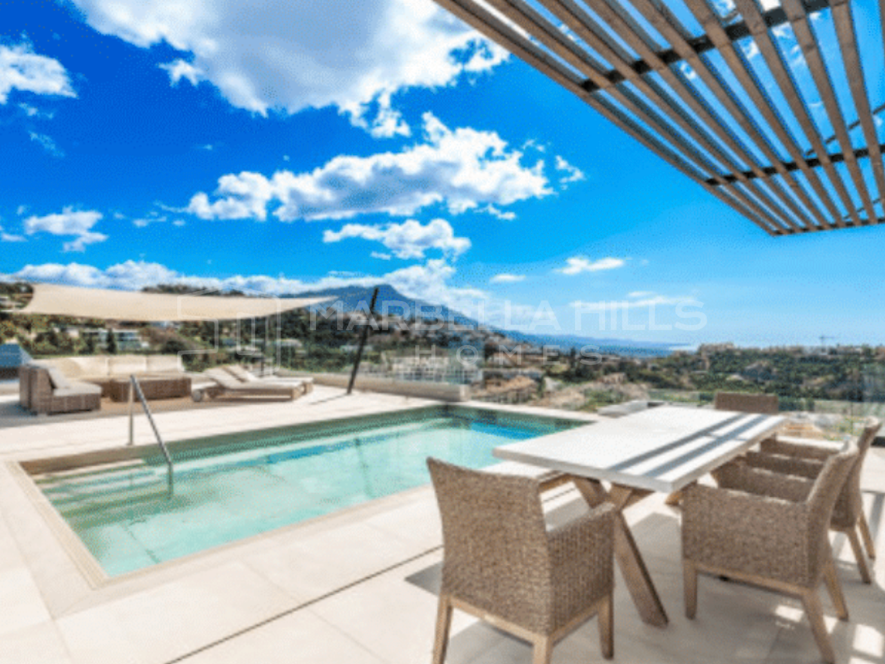 Contemporary 7 bedroom Villa in Los Arqueros: Experience Luxury Living with 360-Degree Views and Two Pools - Benahavis