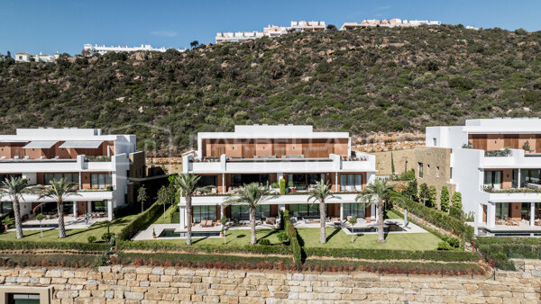 Hochwertige 3-Zimmer-Wohnung in erster Golfreihe mit Panoramablick auf das Meer in Finca Cortesin - Casares