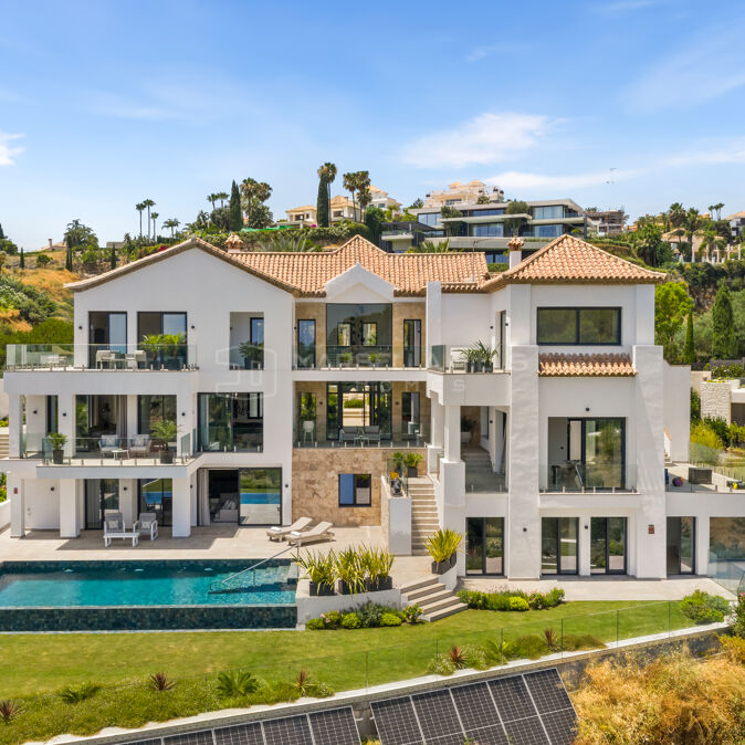 Stunning Luxury Villa with Sea Views in Los Flamingos, Benahavís