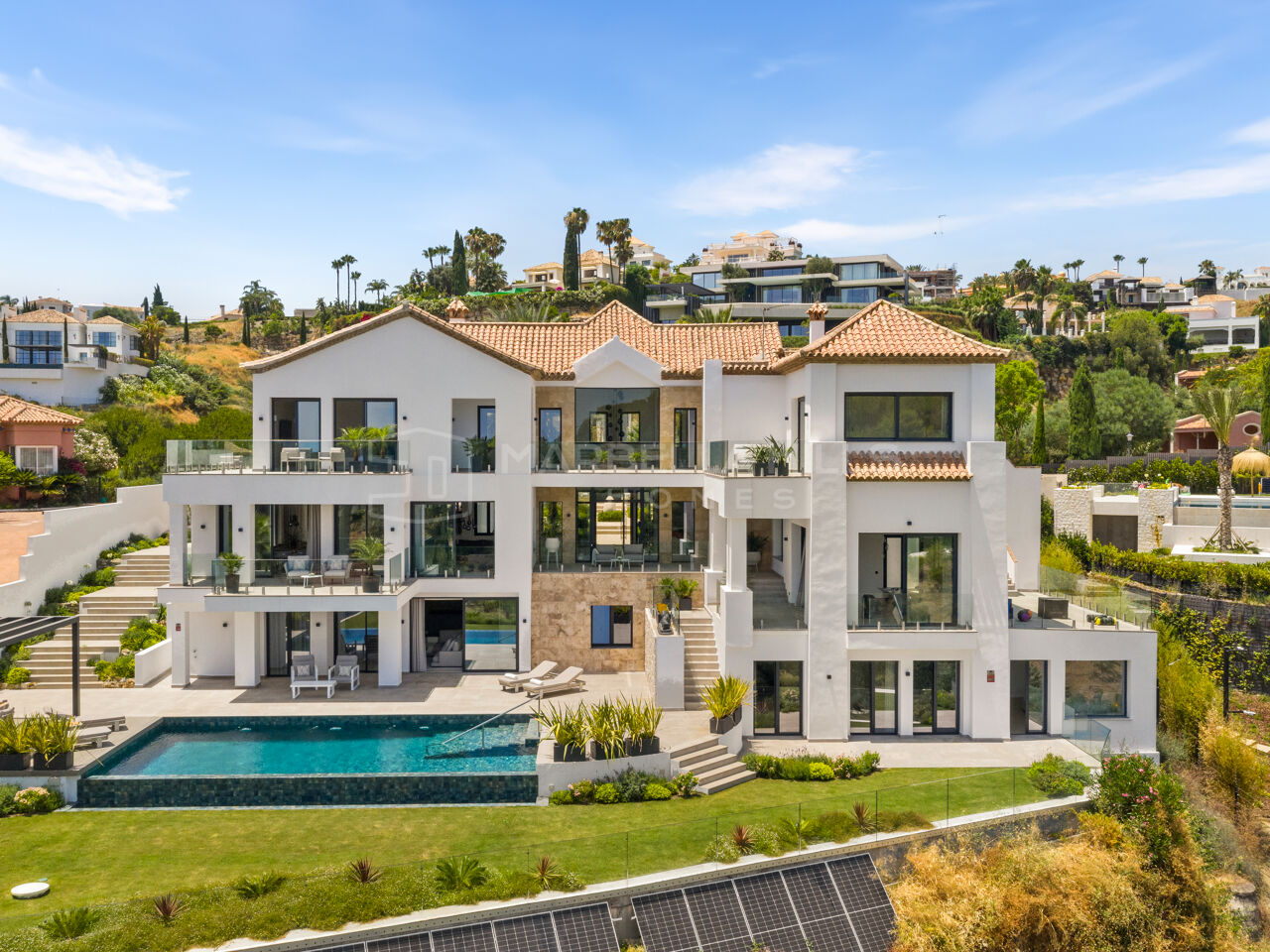 Stunning Luxury Villa with Sea Views in Los Flamingos, Benahavís