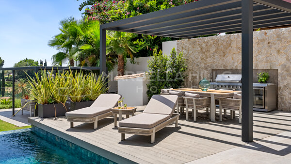 Stunning Luxury Villa with Sea Views in Los Flamingos, Benahavís