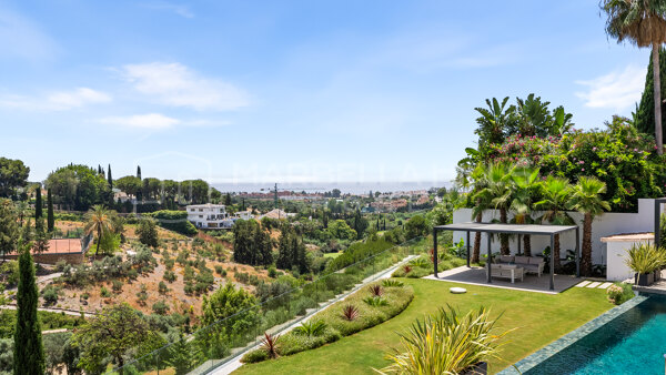 Stunning Luxury Villa with Sea Views in Los Flamingos, Benahavís