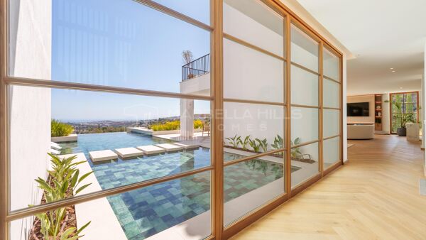 Villa contemporánea de lujo con vistas panorámicas en The Hills, La Quinta – Benahavís