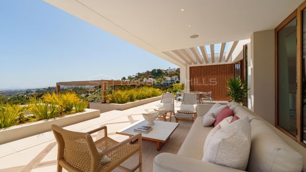 Villa contemporánea de lujo con vistas panorámicas en The Hills, La Quinta – Benahavís