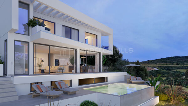 Villas contemporáneas en venta en Valle Romano, Estepona – vistas al mar y al golf