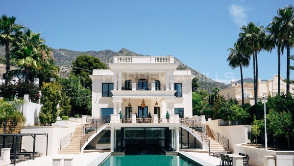 Luxury Villa in Sierra Blanca, Marbella – Sea Views, Privacy and Top-Class Features