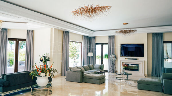 Luxury Villa in Sierra Blanca, Marbella – Sea Views, Privacy and Top-Class Features