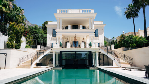 Luxury Villa in Sierra Blanca, Marbella – Sea Views, Privacy and Top-Class Features