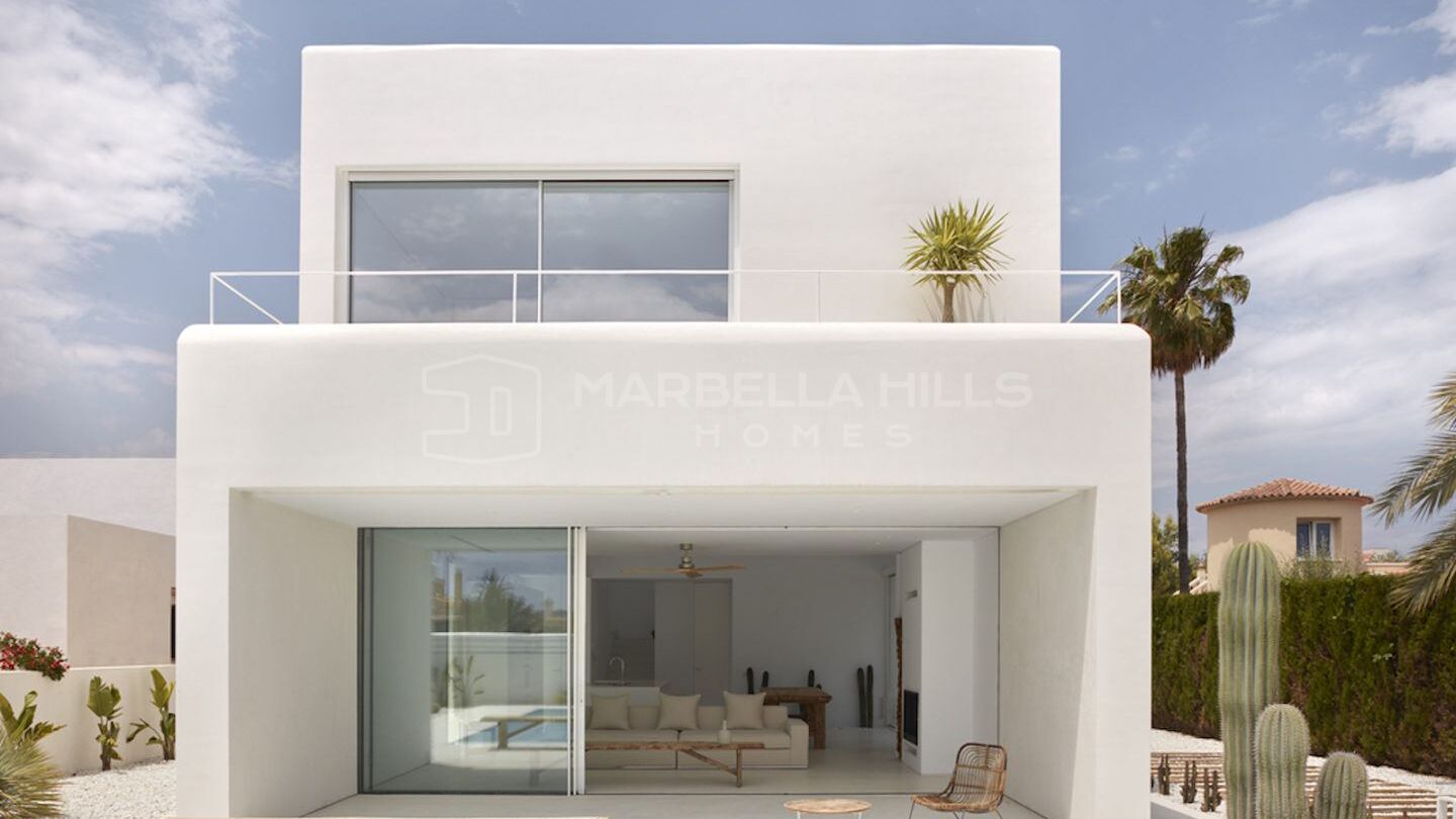 Projet de Villa Moderne Clé en Main à Valle Romano, Estepona – Vie Durable avec Vue sur Golf, Montagne et Mer