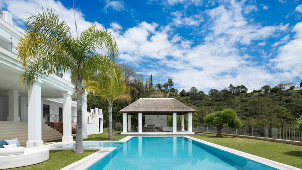 Luxury Andalusian Mansin for Sale in Marbella | Sea Views, Spa, Cinema & 5,000 m² Plot