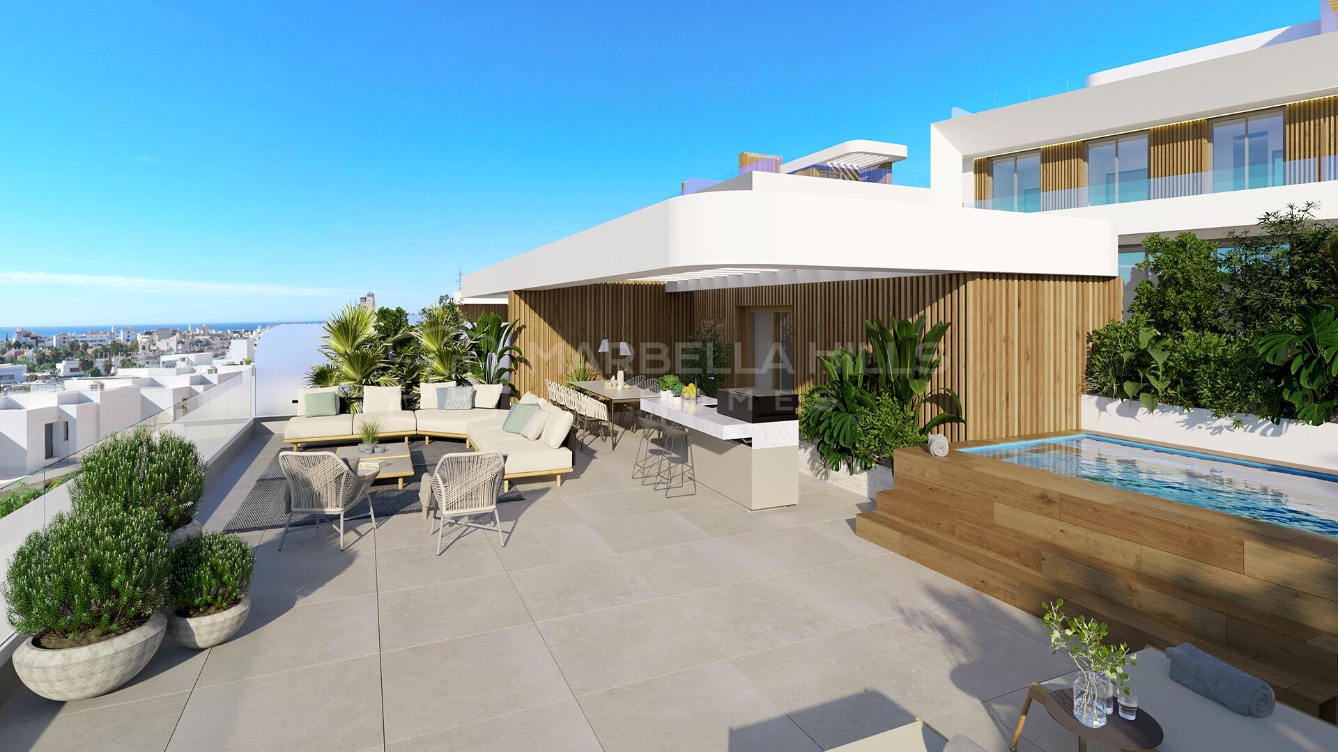 Modernes Haus mit 4 Schlafzimmern, Meerblick und Solarium in El Campanario, Estepona