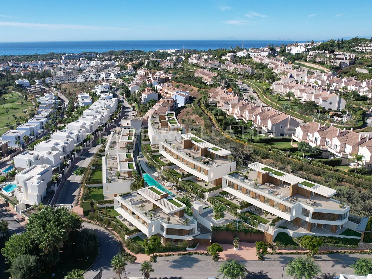 Maison neuve de 4 chambres à vendre à El Campanario, Estepona