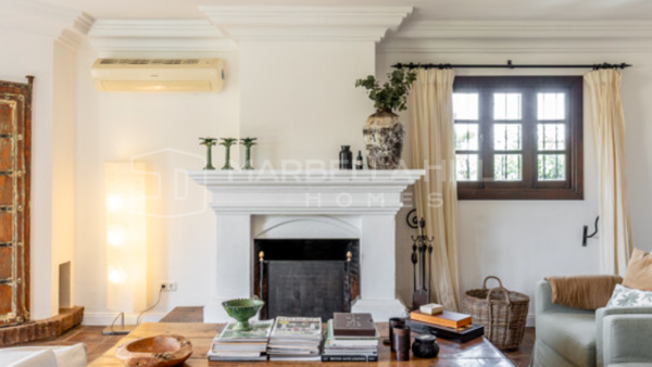 Mediterranean Villa for Sale in Marbella Hill Club, Golden Mile