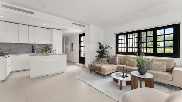 Renovierte 3-Schlafzimmer-Wohnung in Aldea Blanca, Nueva Andalucía mit Ferienvermietungslizenz